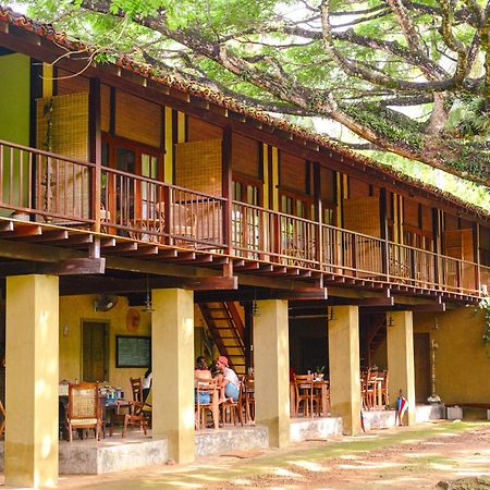 Dunes Unawatuna Hotel Bagian luar foto